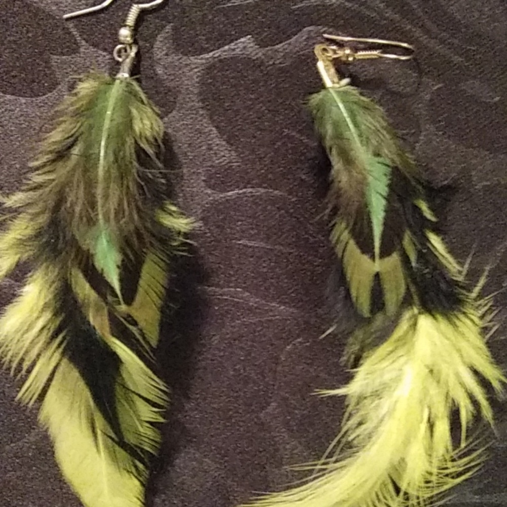 Feather Earrings - Picture 2 of 2